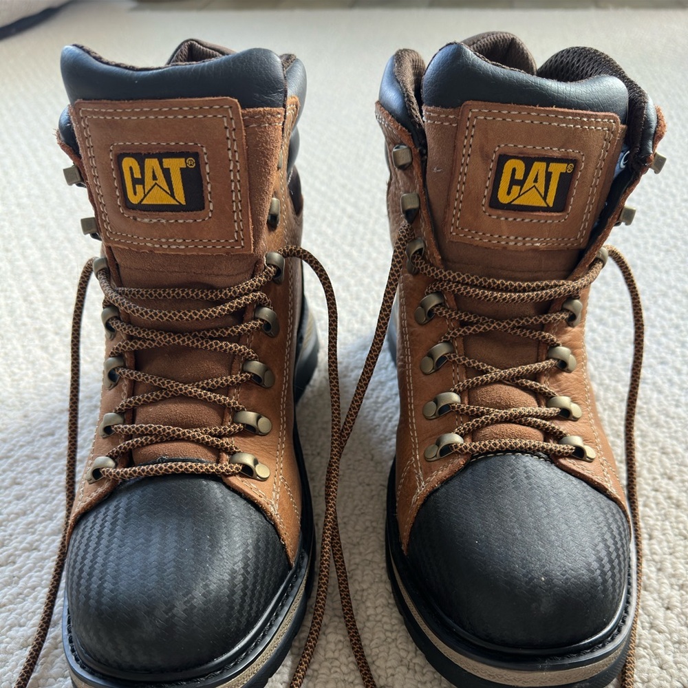 Caterpillar Men’s work steel toe safety boots